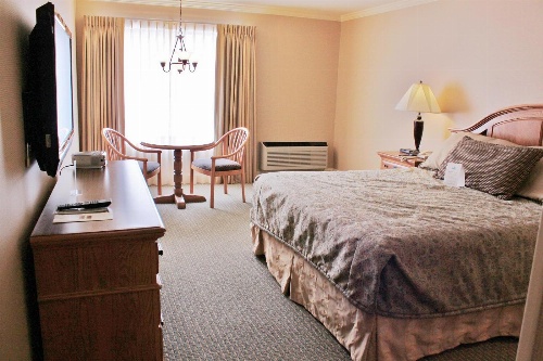 Columbus Inn image 2